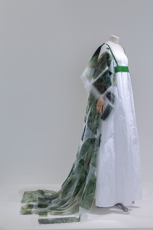 禮服 (豐田玉庭院為靈感)