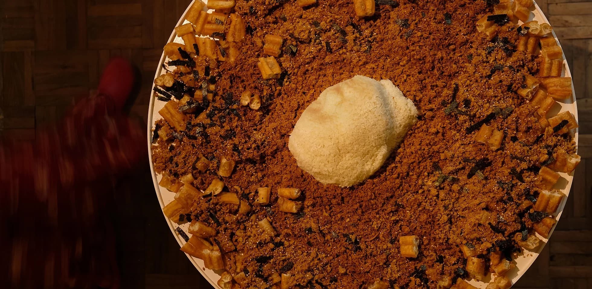 粒粒，包裹，裸身的軟泥