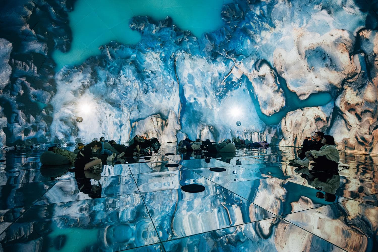 靈魂的副翼：穹丘