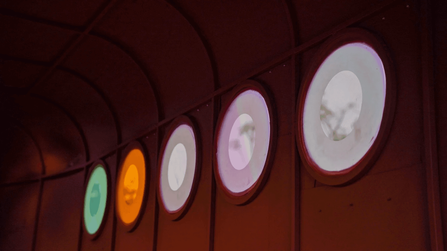 1EFAF660-24B5-425A-BC98-C58352B7CE6F