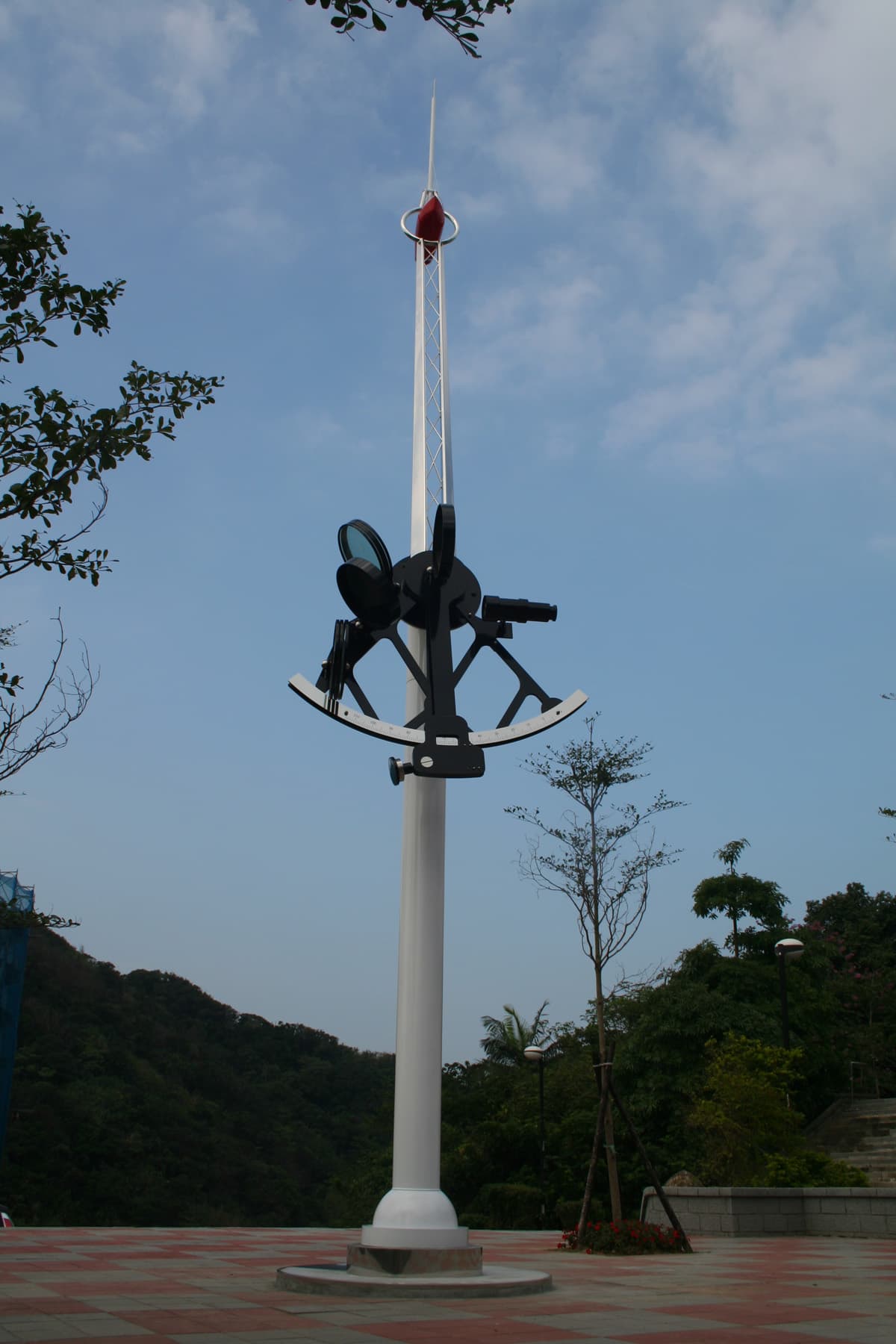 儀態萬千話海、風！