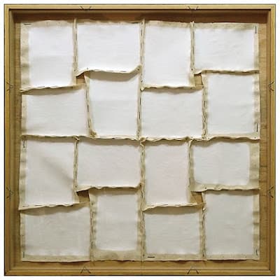 物的理│用白色底膠塗抹16張素帆布再縫併成一塊畫面