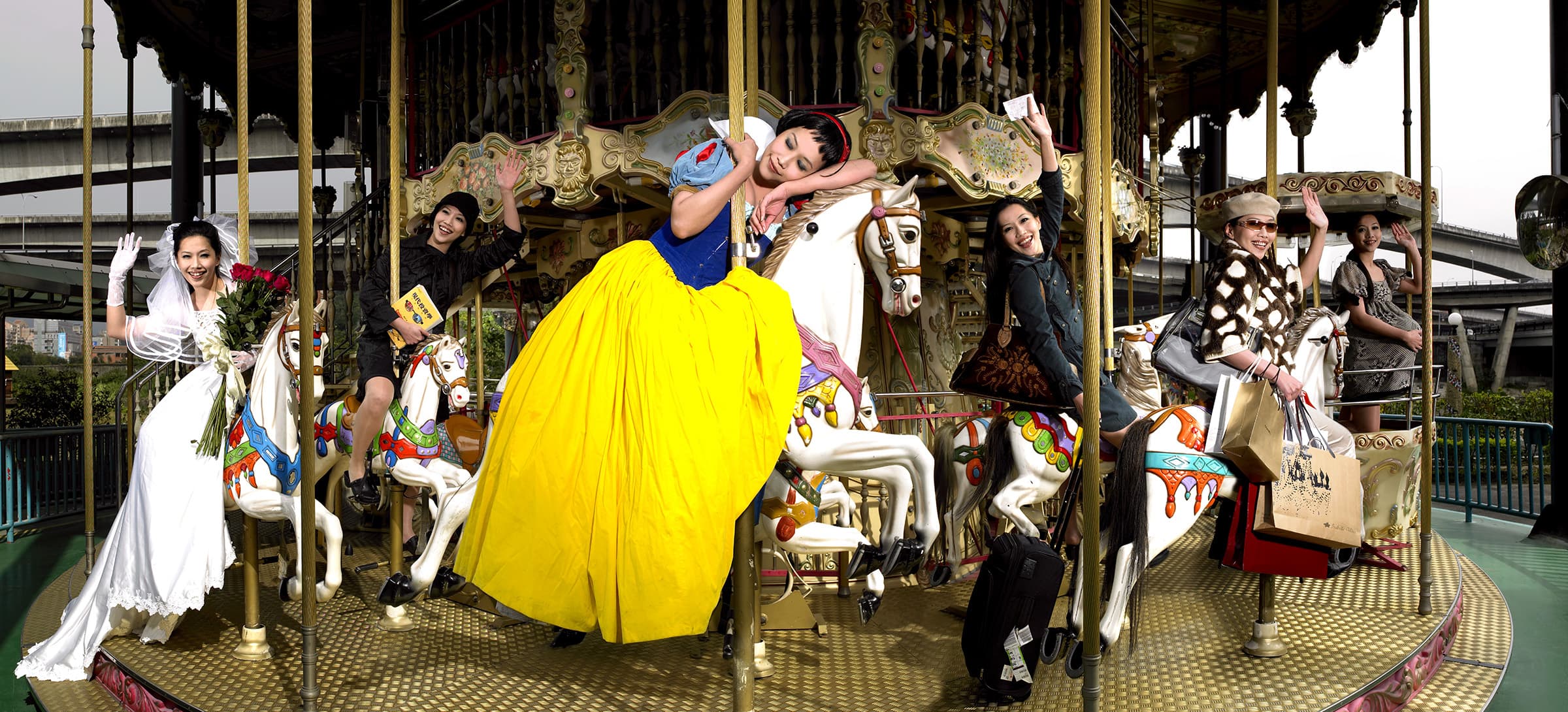 IH-C-01何孟娟-我是白雪公主旋轉木馬-01S