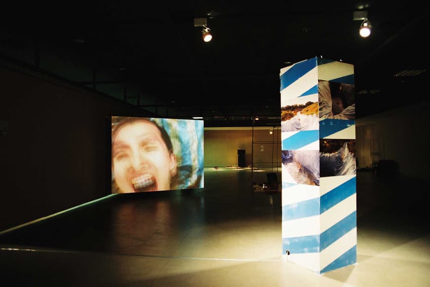 1_swimmingpool_exhibition1