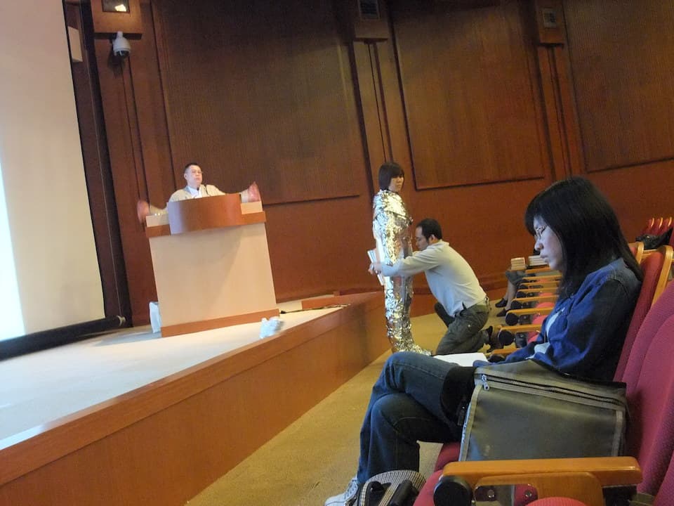 YCI-TWT-03宇中怡-事件中的事件：錫箔人-03