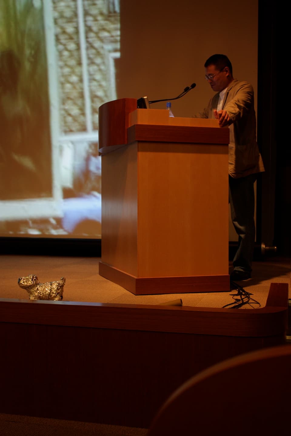 YCI-TWT-12宇中怡-事件中的事件：錫箔人-12