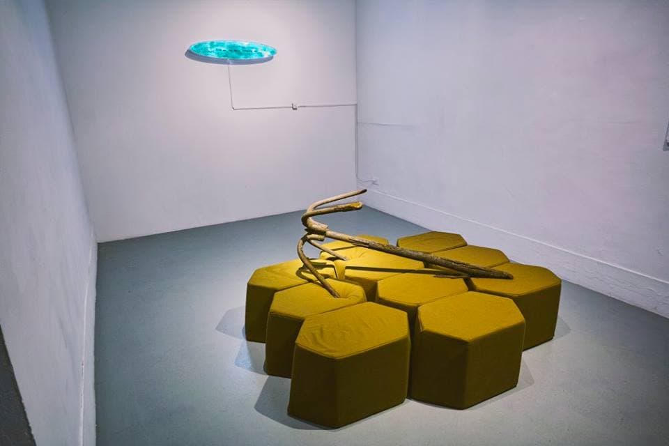 不讓你走的動作