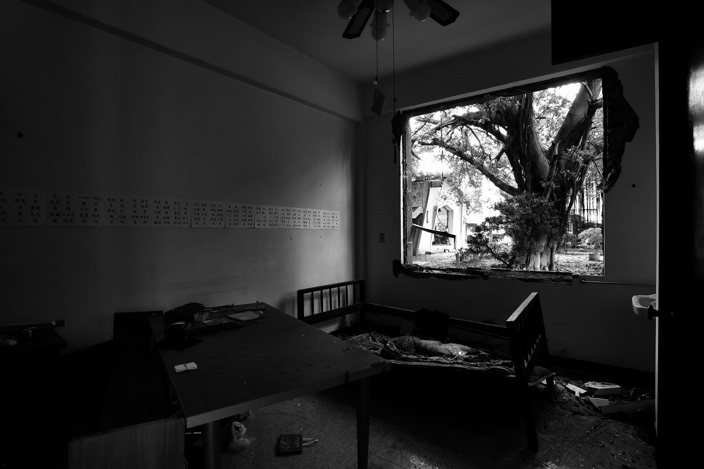 REAR-WINDOWTAIPEITW20136