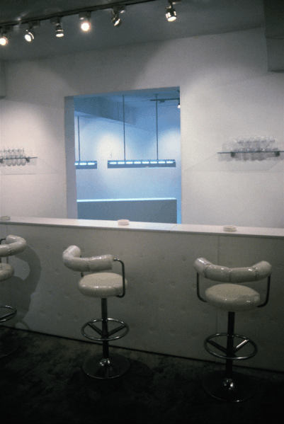 這個Bar有最低消費