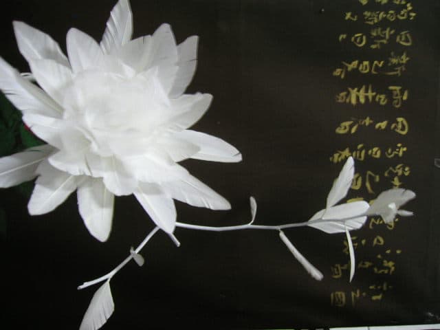 白色山茶花裝置展