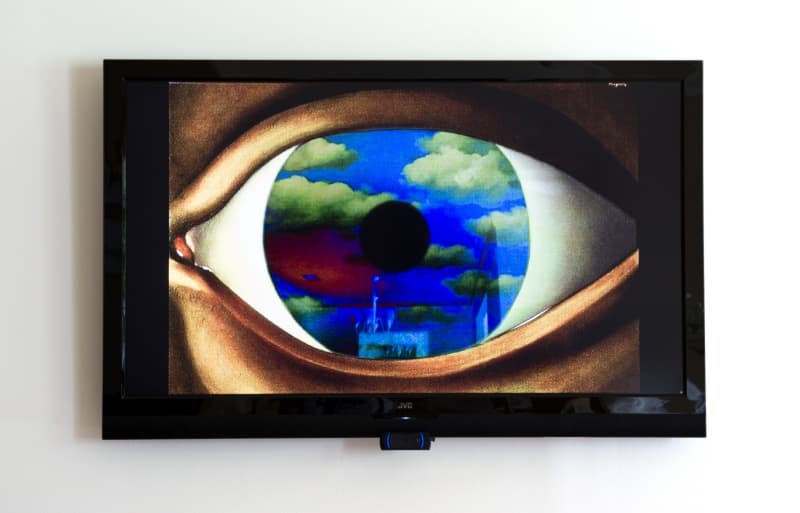 800px-Participate_04