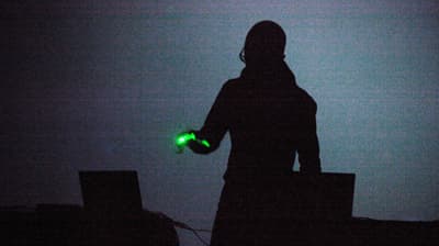 LLSP（Laser - Lamps - Sound Performance）雷射日光燈聲響演出