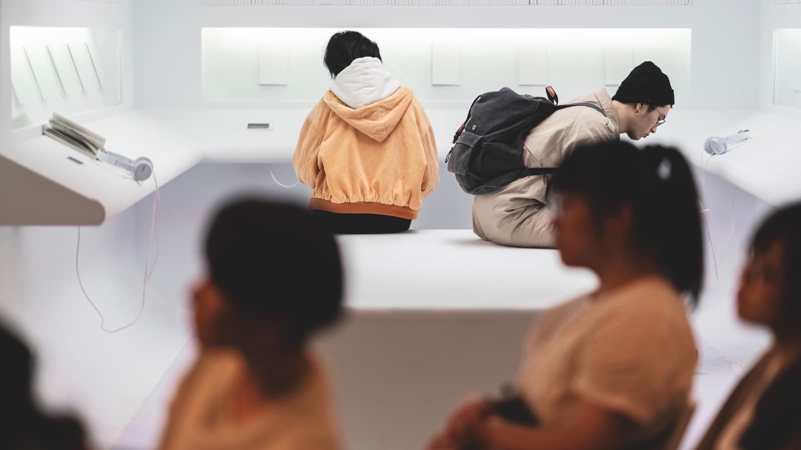 翻牆者－閱讀膠囊