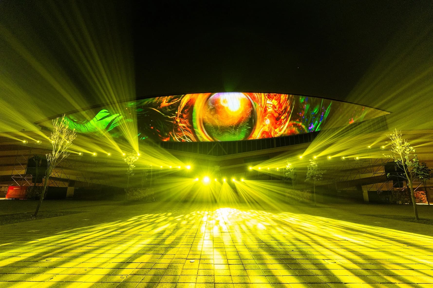 靈動的目光－2024臺灣燈會建築光雕展演