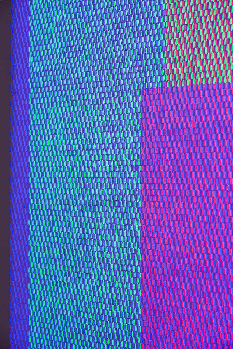 220914174307-mini-sRGB-_