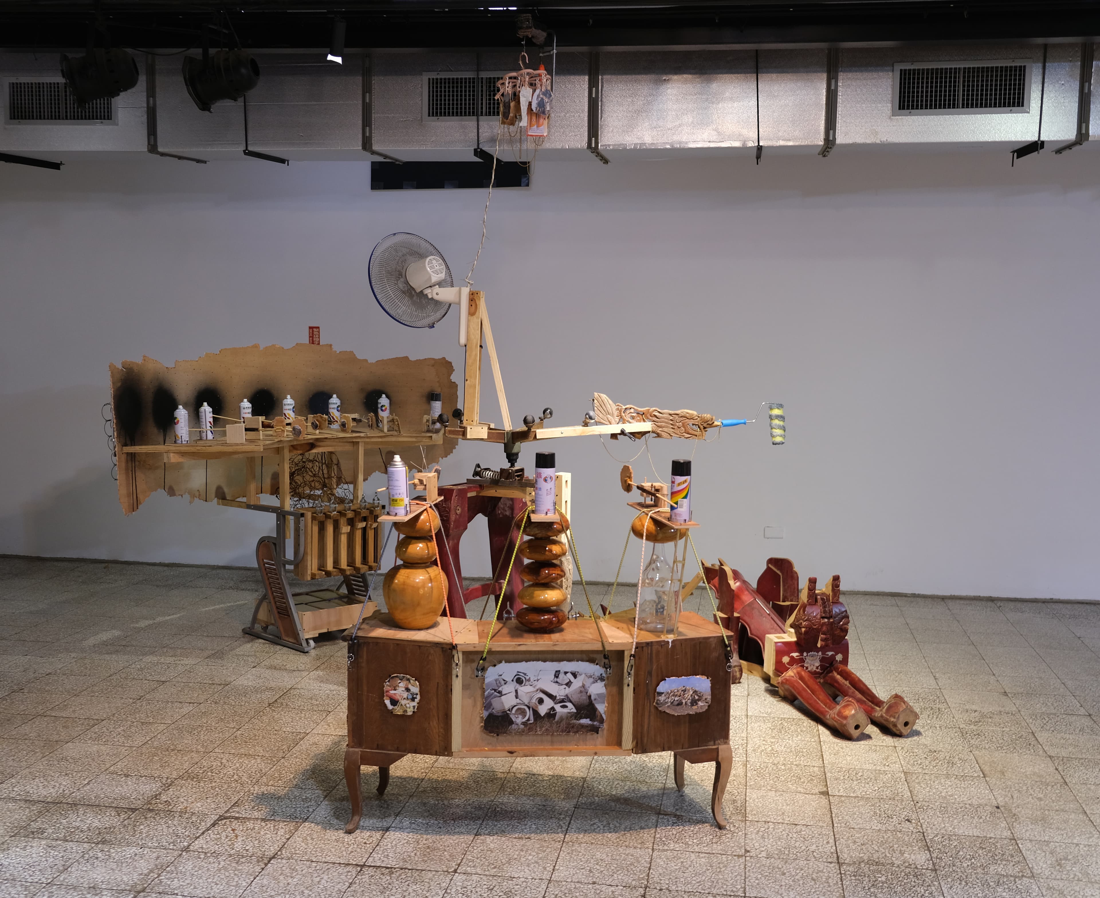 我在垃圾山上駐村