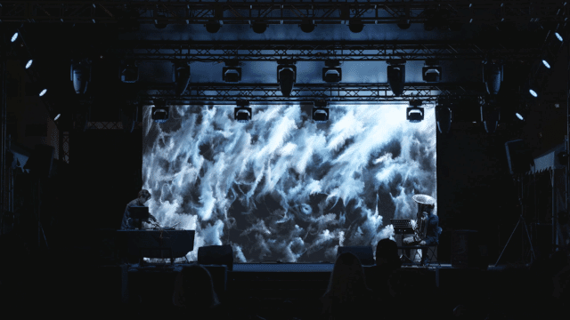 GIF_1_output-onlinegiftools