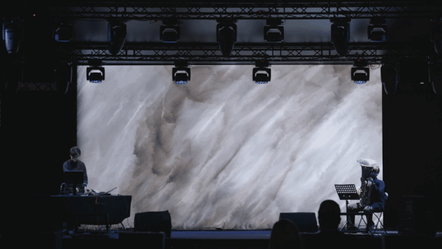 GIF_2_output-onlinegiftools