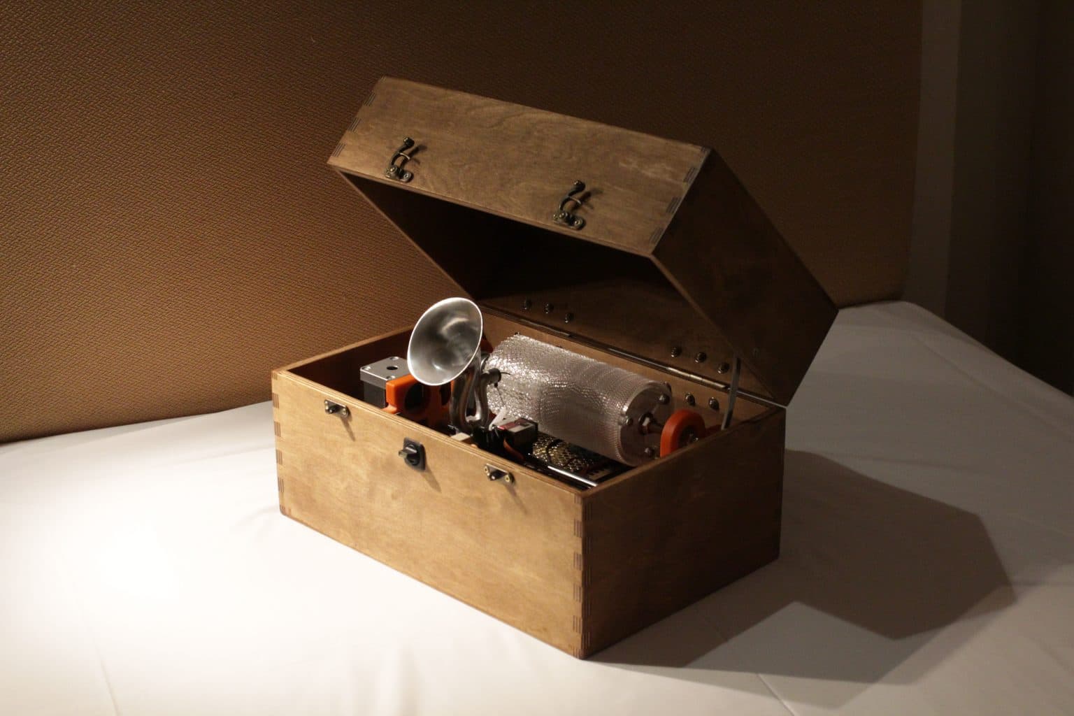 開箱作業系列 – 噪聲機