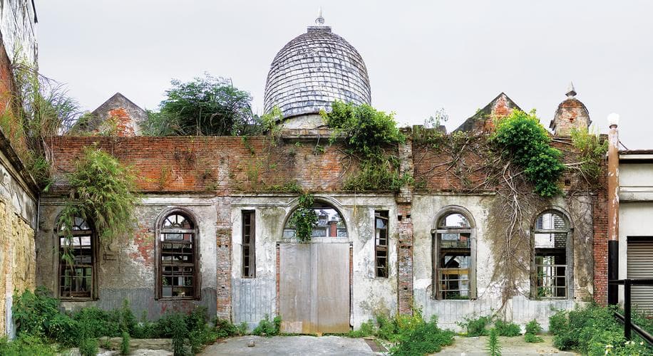 消逝的肖像，建成商行