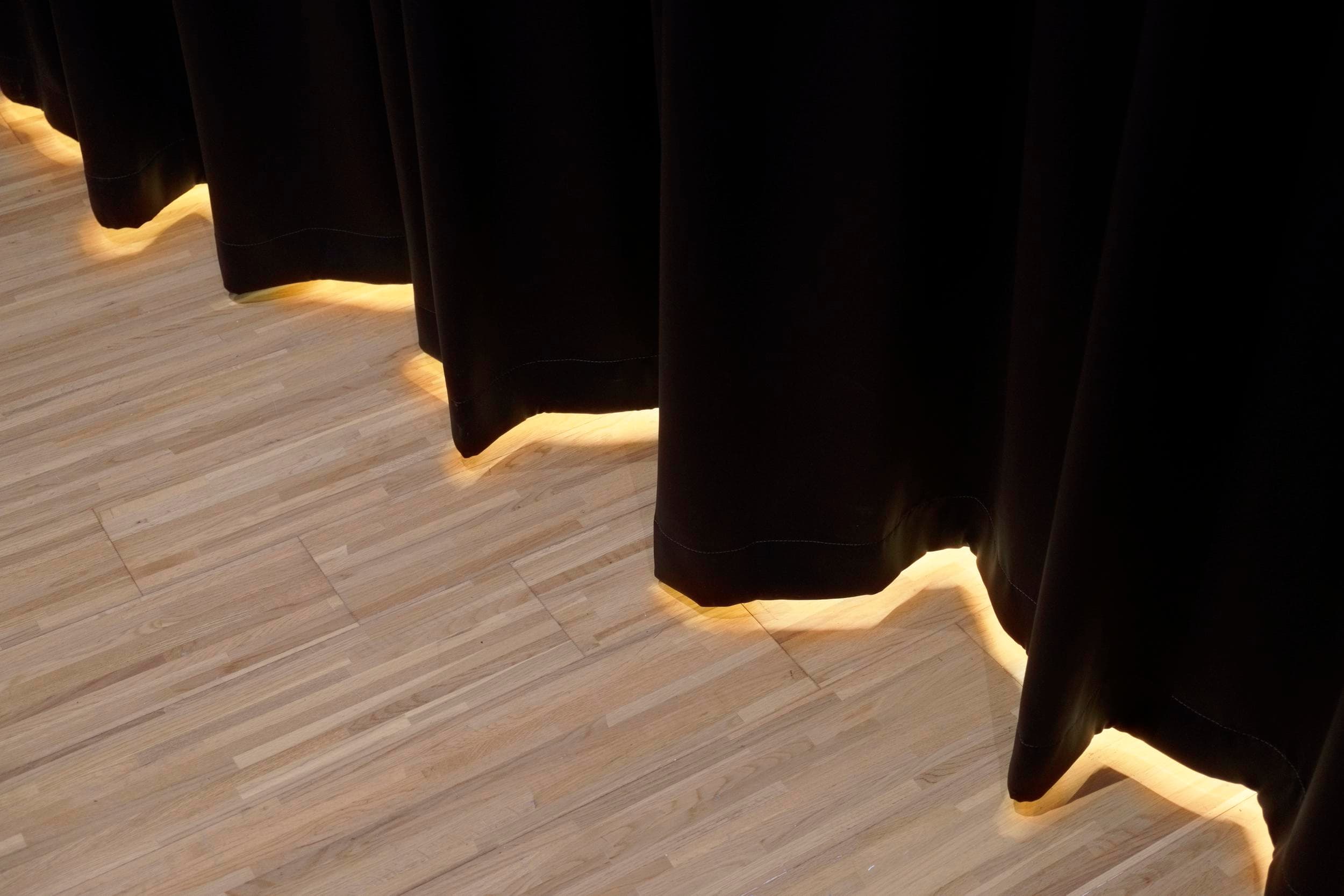 mini-adobeRGB15165333