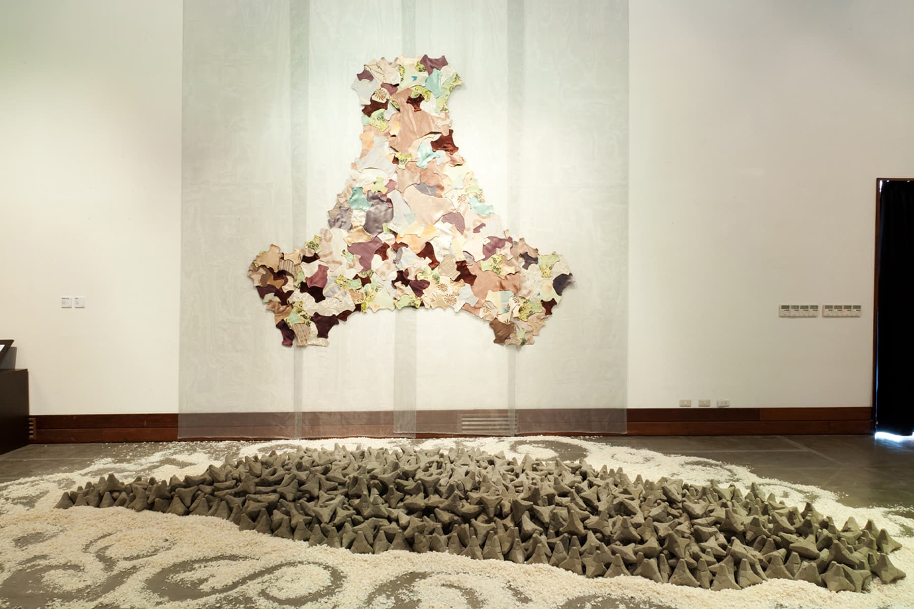 臺灣地形圖+壁飾/ 模擬複製