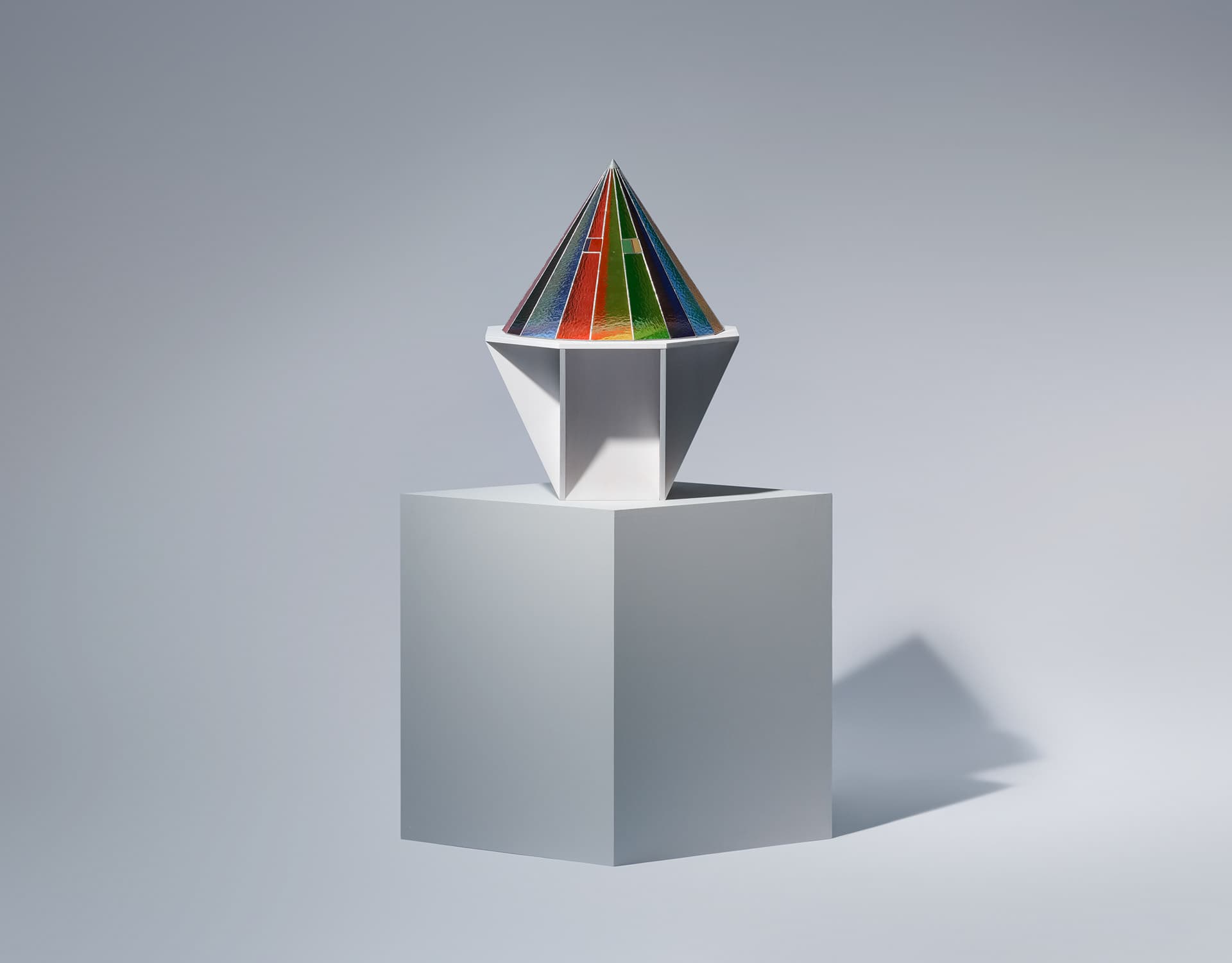 The Front, Back and Side of Mr. Torii Ryuzo and Autonomous Structure