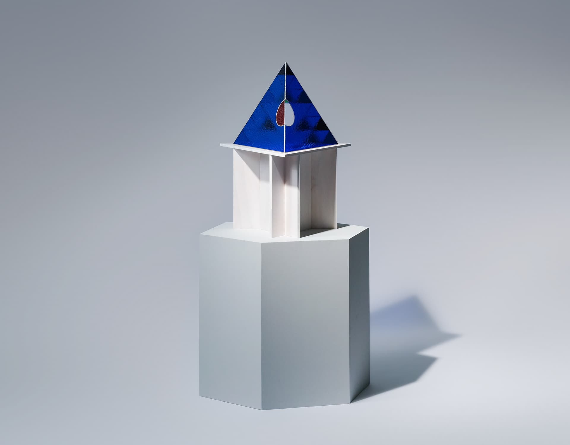 The Color Systems of Mr. Mori Ushinosuke and Johann Wolfgang Von Goethe