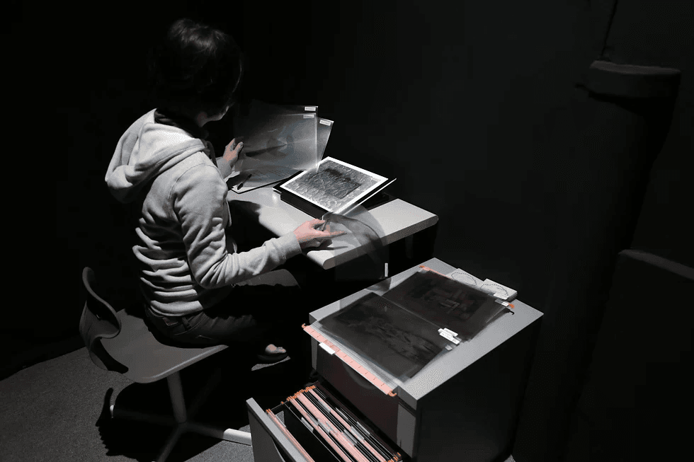 不夠歇斯底里的檔案化